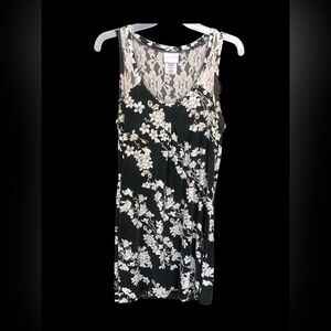 Jaclyn Smith Juniors Medium Black and White Dress